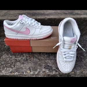 Nike Dunk Low rose pink wmn's 9